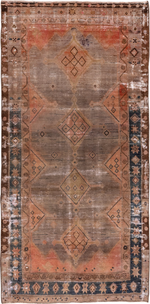Vintage Distressed Runner Rug (4' x 9')